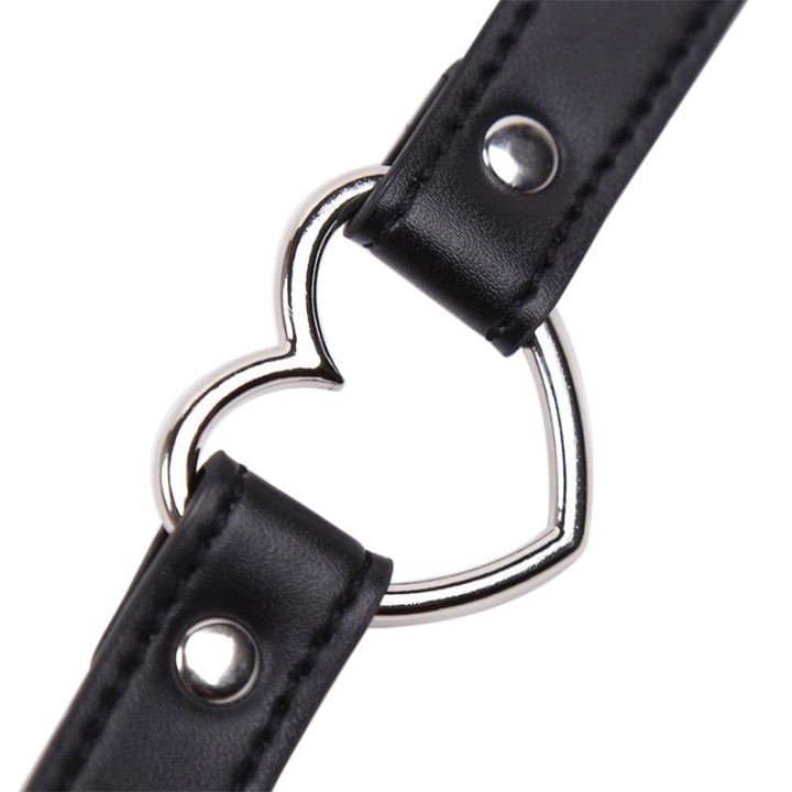 Colar com Argola em Forma de Coração Ajustável 41,5 cm Preto