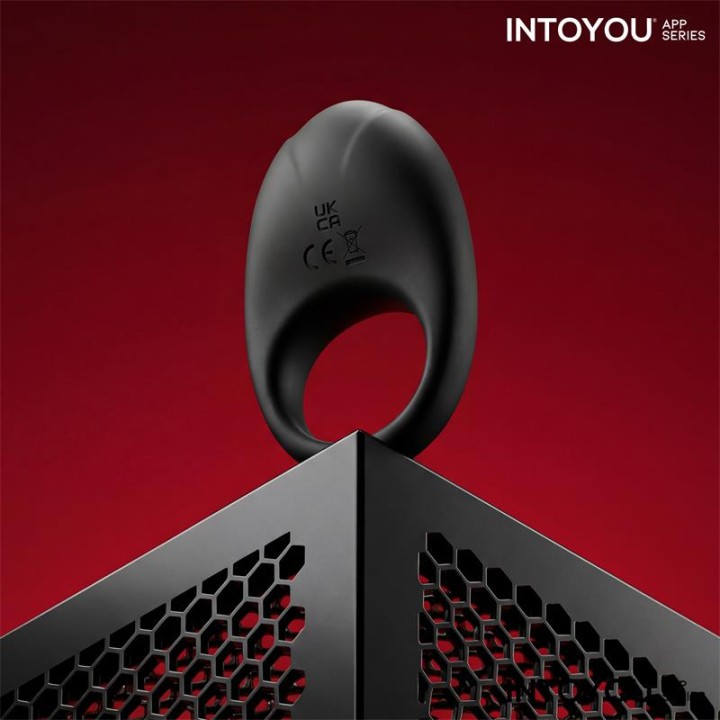 Anel Vibratório Ringo com APP Unibody Preto