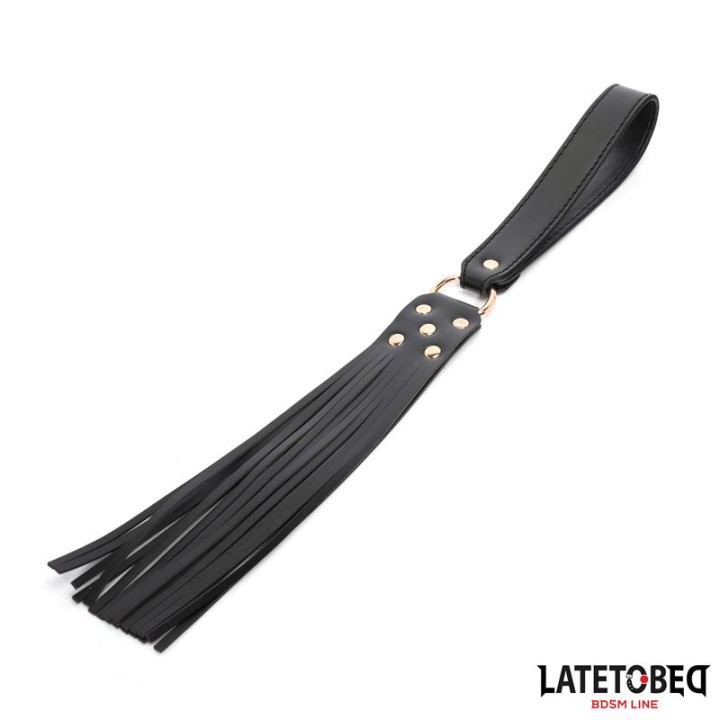 Kit de Bondage em Couro com 8 Peças e Mala de Arrumação