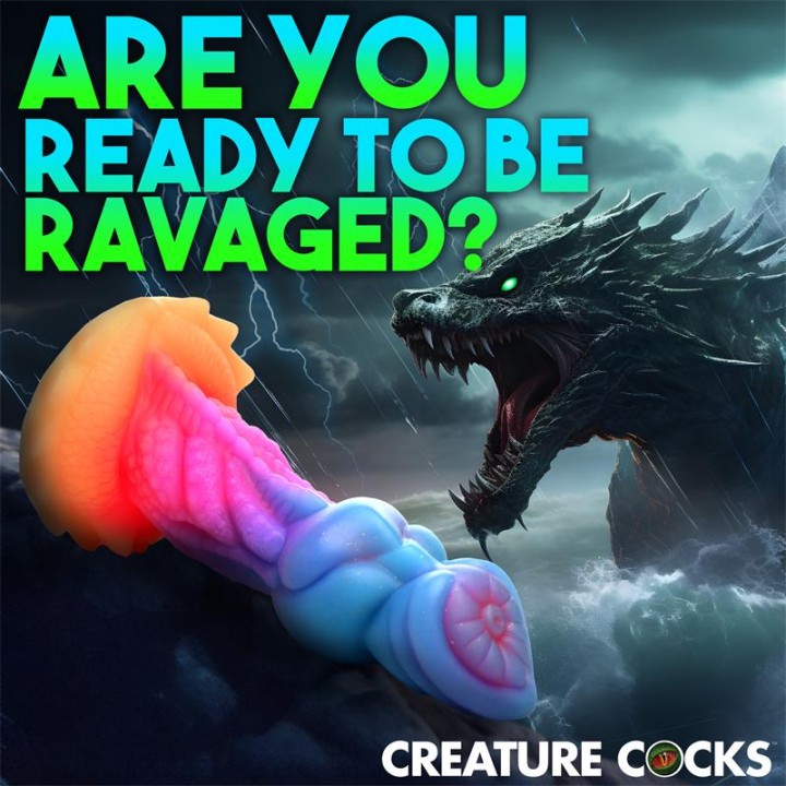 Dildo Aqua-Cock Brilha no Escuro Silicone
